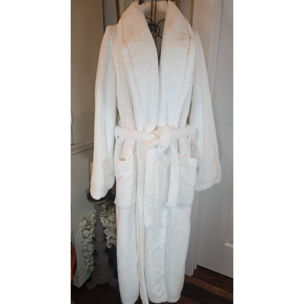 White Women's Robe - Picture 2 of 10
